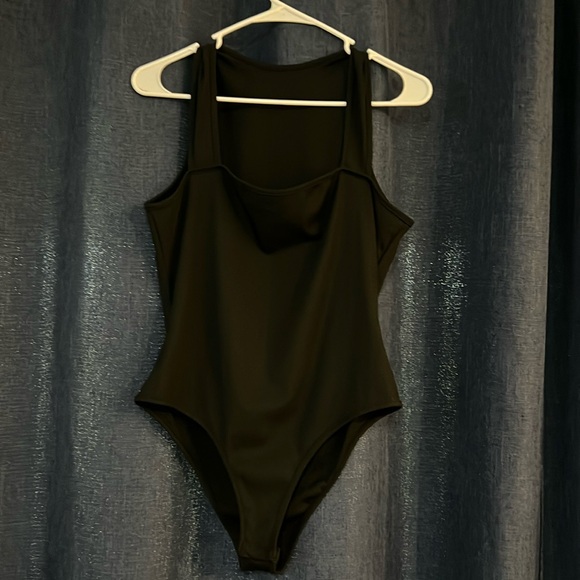 Women’s bodysuit size Large - Picture 1 of 9